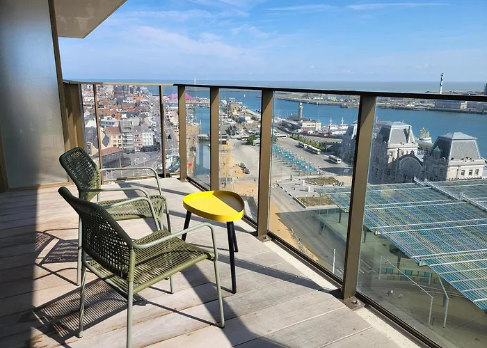 Skytower One - 14th Floor - Splendid Harbour & Sea View オステンド