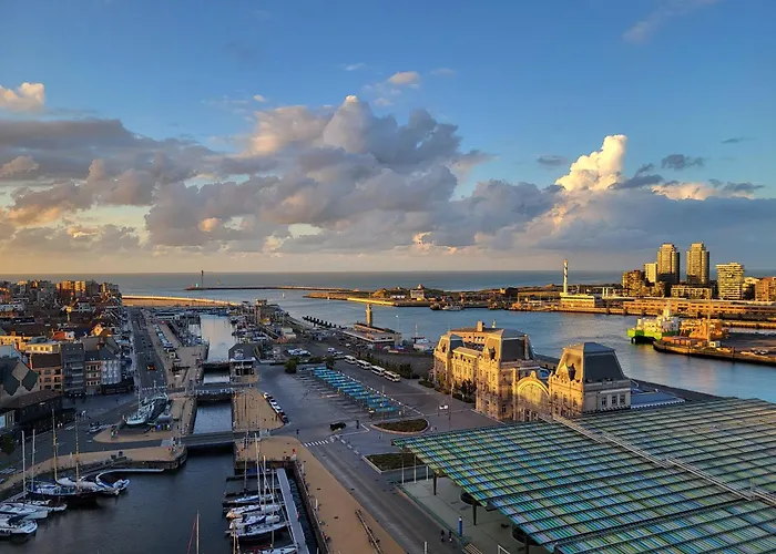 Skytower One - 14th Floor - Splendid Harbour & Sea View アパート *