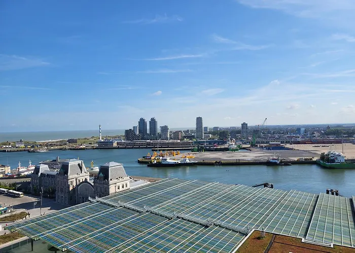 Lejlighed Skytower One - 14th Floor - Splendid Harbour & Sea View